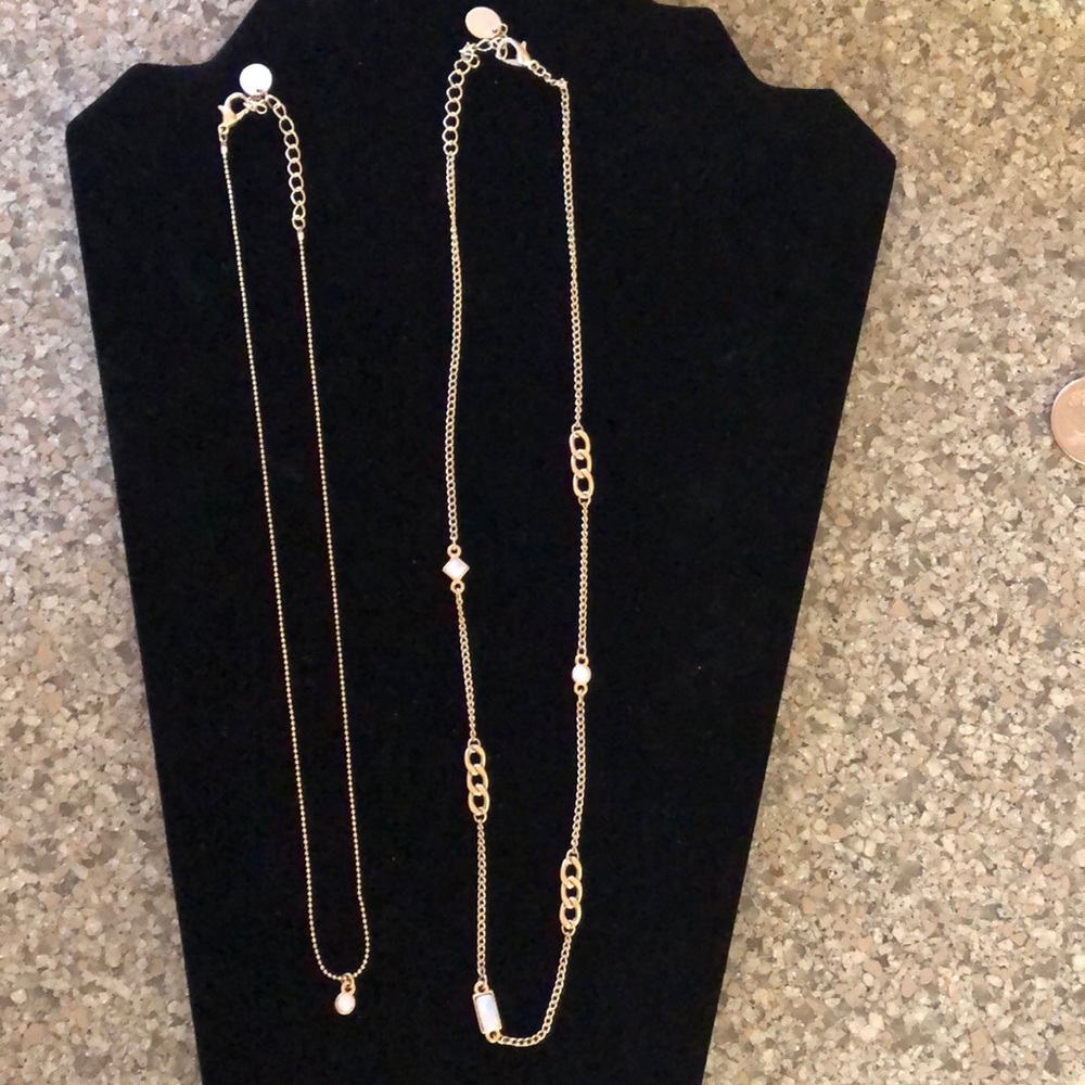 Bala Booste’ 2 feminine necklaces that layer, gold tone - Picture 2 of 9